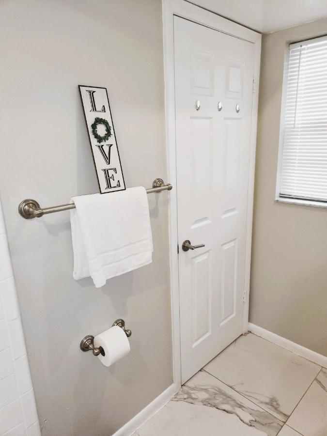 Adorable Mini Suite In تامبا المظهر الخارجي الصورة