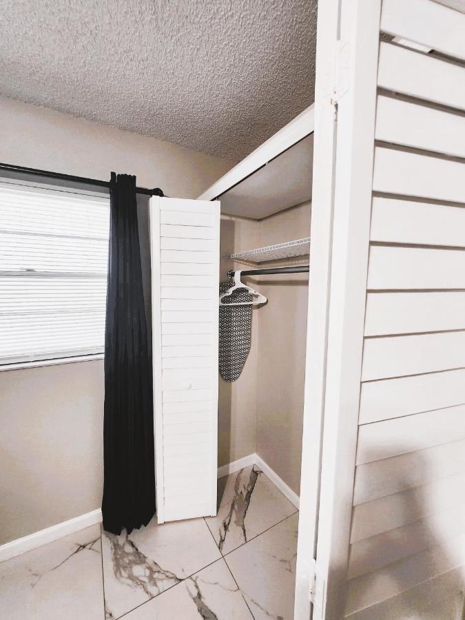 Adorable Mini Suite In تامبا المظهر الخارجي الصورة